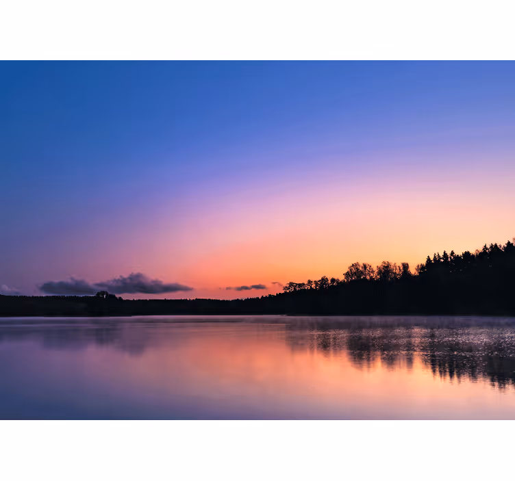 Tapisserie paysage reflets d'un lac paisible - TenStickers
