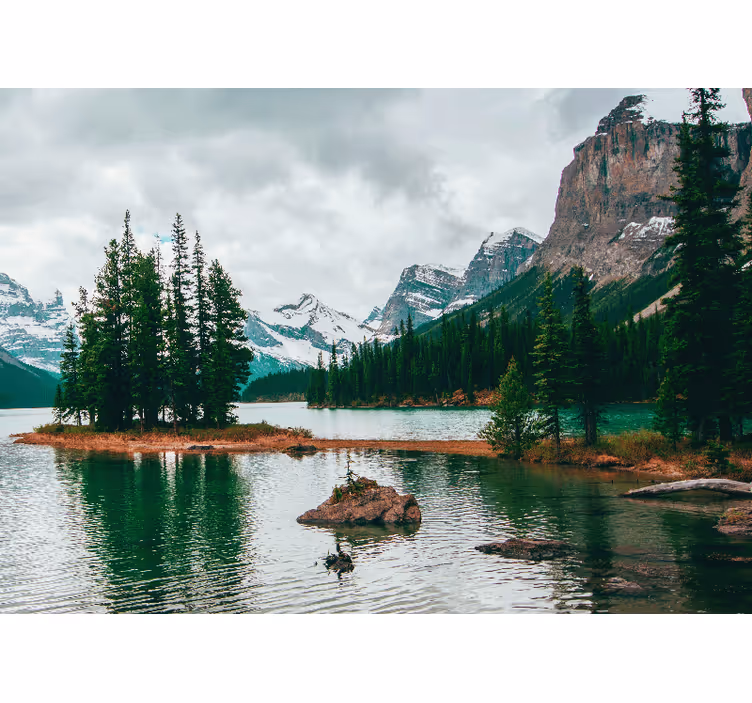 Tapisserie paysage lac alpin paisible - TenStickers