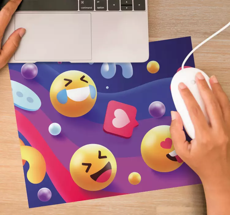 Tapis de souris gamer collection d'emojis colorés - TenStickers