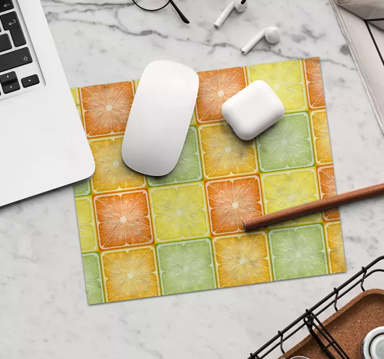 Tapis de souris motif carrés de fruits colorés - TenStickers