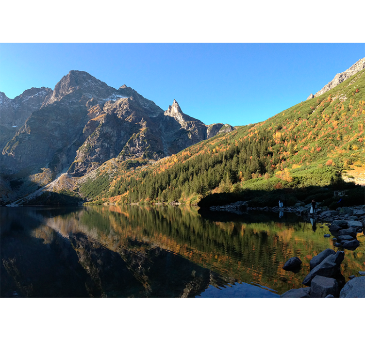 Store enrouleur vert morskie oko au printemps - TenStickers