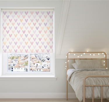 Store enrouleur chambre ado motif coeur pastel - TenStickers