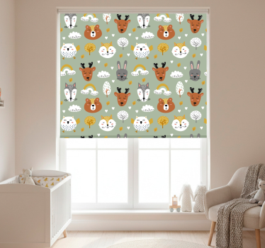 Store enrouleur chambre enfant animaux de la forêt scandinave - TenStickers
