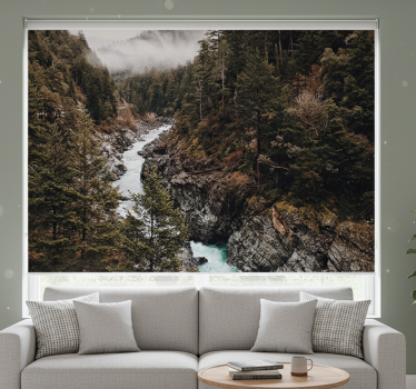 Store enrouleur salon brouillard humide avec arbres - TenStickers