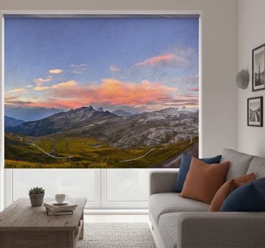 Store enrouleur salon coucher de soleil en montagne - TenStickers