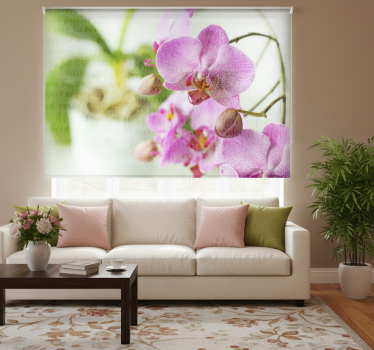 Store enrouleur salon orchidée avec texte - TenStickers