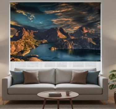 Store enrouleur salon paysage norvégien mer montagnes - TenStickers
