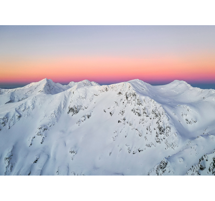 Tapisserie montagne sommet enneigé au coucher de soleil - TenStickers