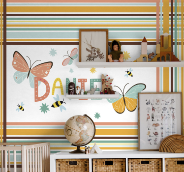 Tapisserie chambre enfant papillon avec nom personnalisé - TenStickers