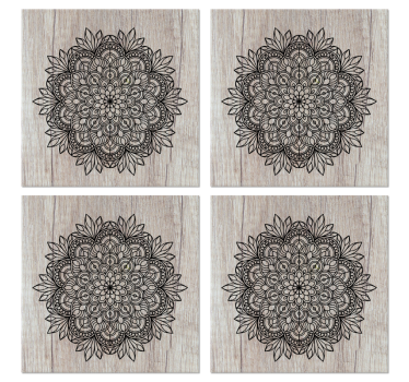 dessous de verre forme carreaux Mandala noir sur le bois - TenStickers