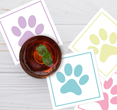 Sous verre moderne empreintes de pattes colorées - TenStickers