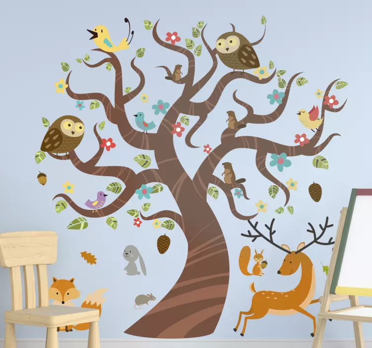 Sticker animaux scène d'animaux dans les arbres - TenStickers