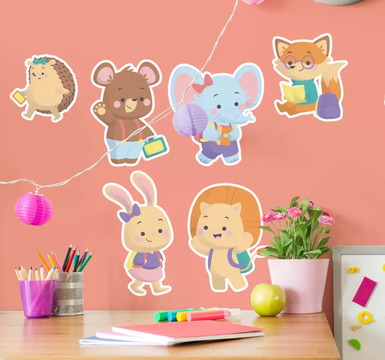 Sticker chambre enfant charmants amis animaux - TenStickers