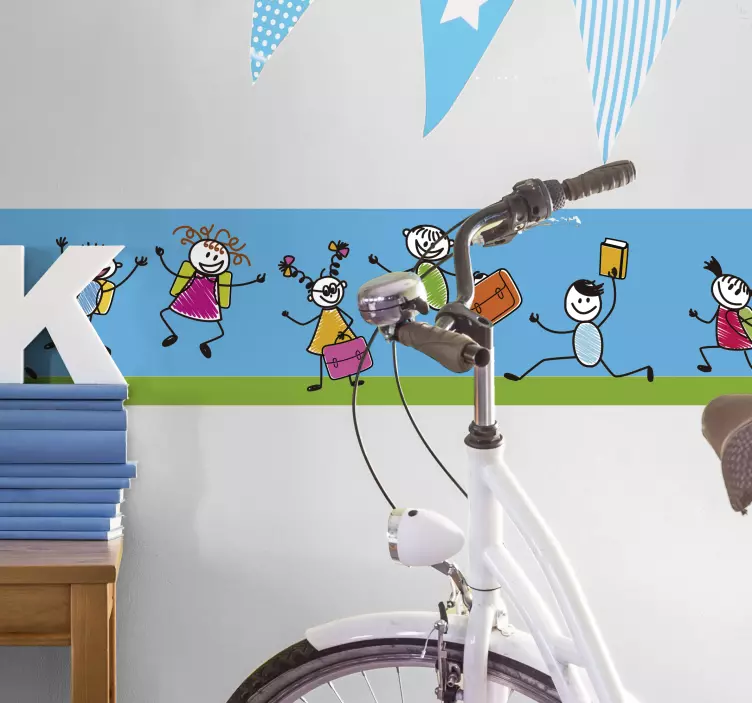 Sticker enfant mural en route pour l'école - TenStickers