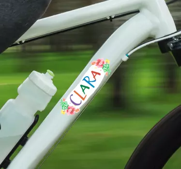 Autocollant vélo fleurs prénom - TenStickers
