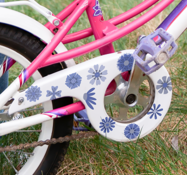 Autocollant vélo gracieuses fleurs bleues - TenStickers