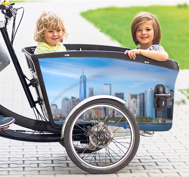 Autocollant vélo vue sur les toits de la ville - TenStickers