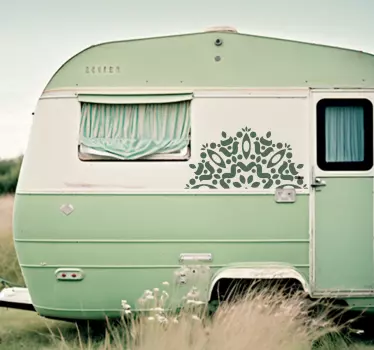 Autocollant pour caravane silhouette mandala - TenStickers