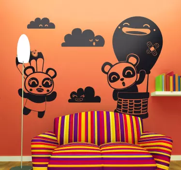 Sticker enfant panda dans le ciel - TenStickers